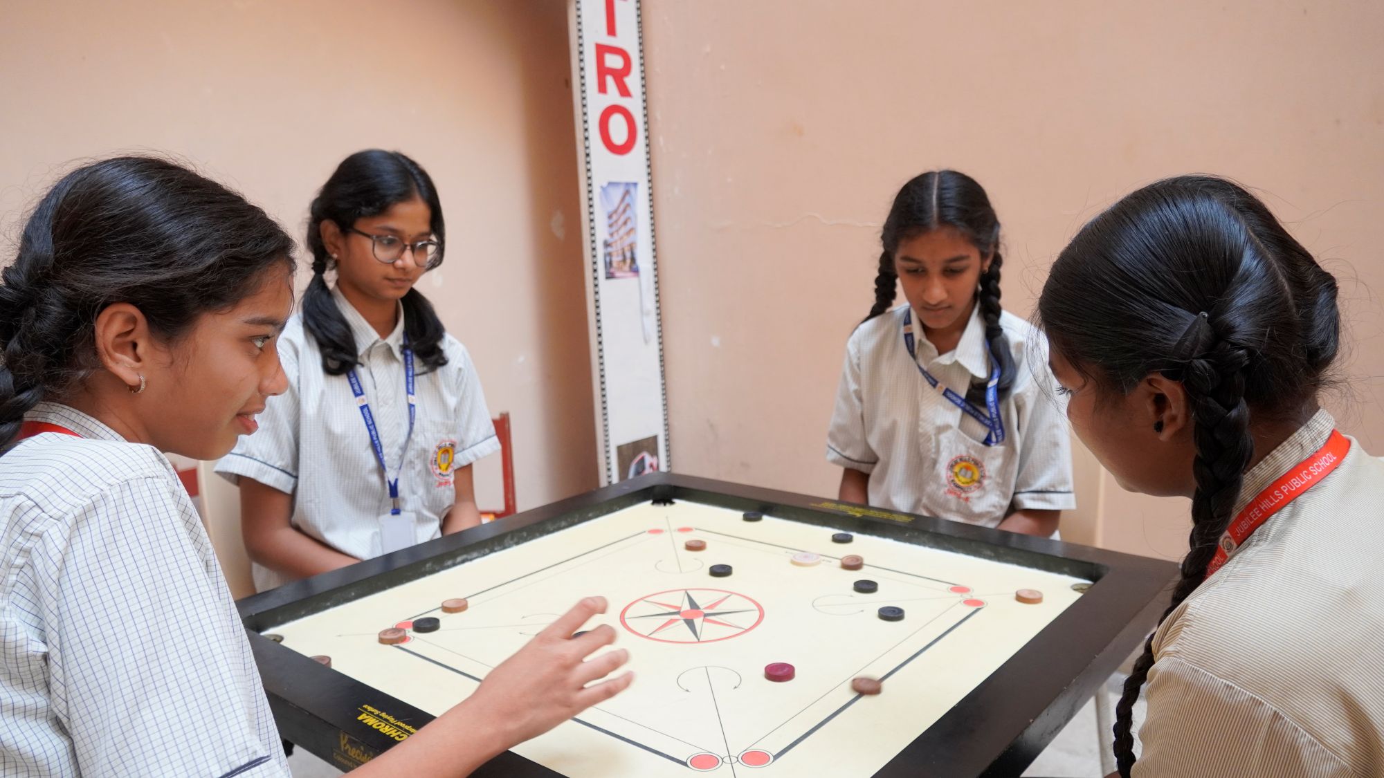 carrom3